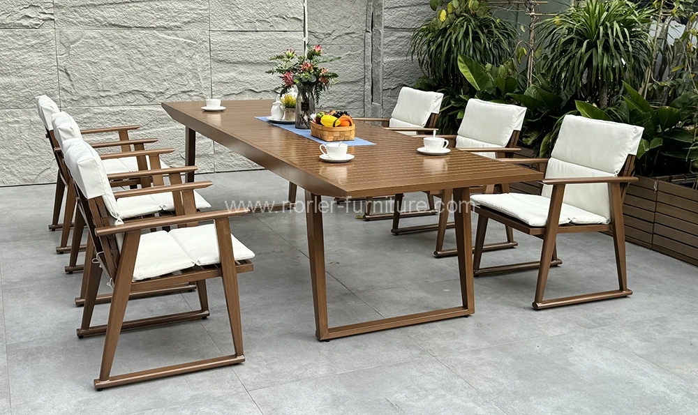 Outdoor Aluminum Frame Rope Dining Table and Chairs