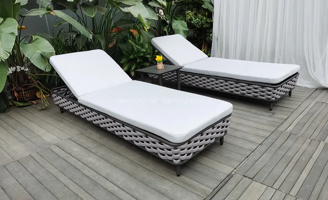 Outdoor Comfortable Rattan Weaving Sun Lounger