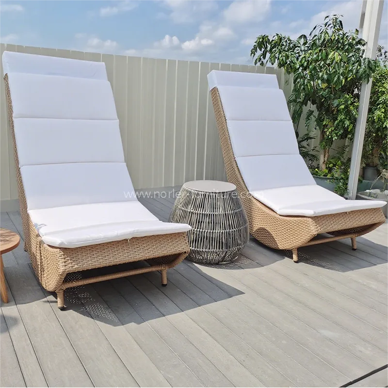 Outdoor loisir Frame d'aluminium PE Rattan Sun Lounger